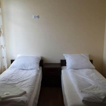 Pokoje Goscinne W Ratuszu Ogrodzieniec Extérieur photo