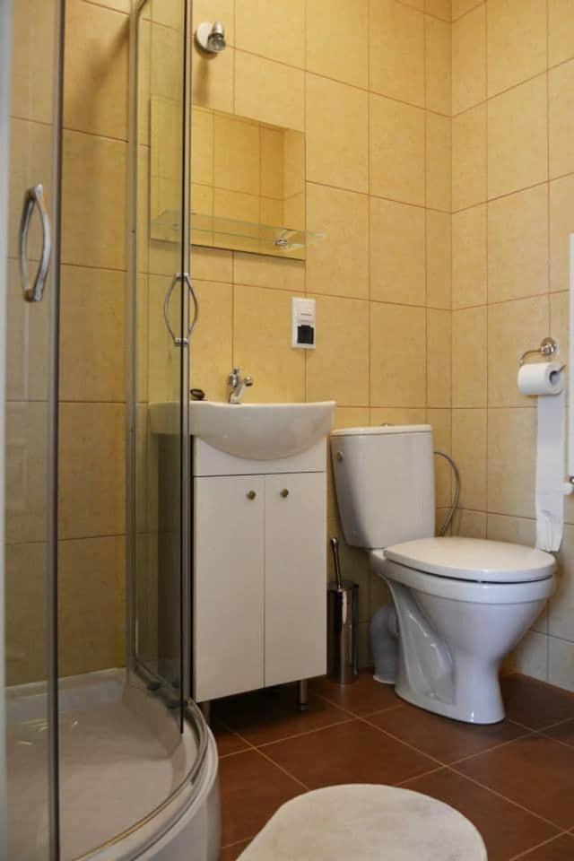 Pokoje Goscinne W Ratuszu Ogrodzieniec Chambre photo